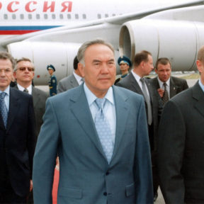 В. Храпунов, Н. Назарбаев, В. Путин Июнь 2004